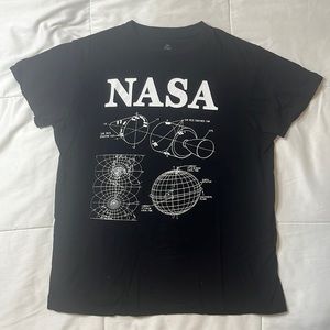 Graphic T-Shirt N.A.S.A Size Medium Color Black/White